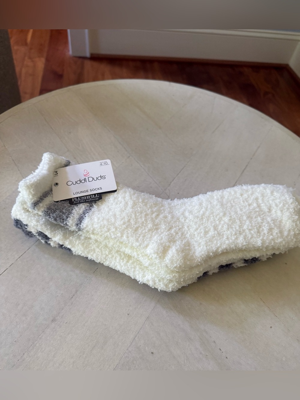 NWT Cuddl Duds 3 Pack Lounge Socks Size 4-10 🩶🩶🩶